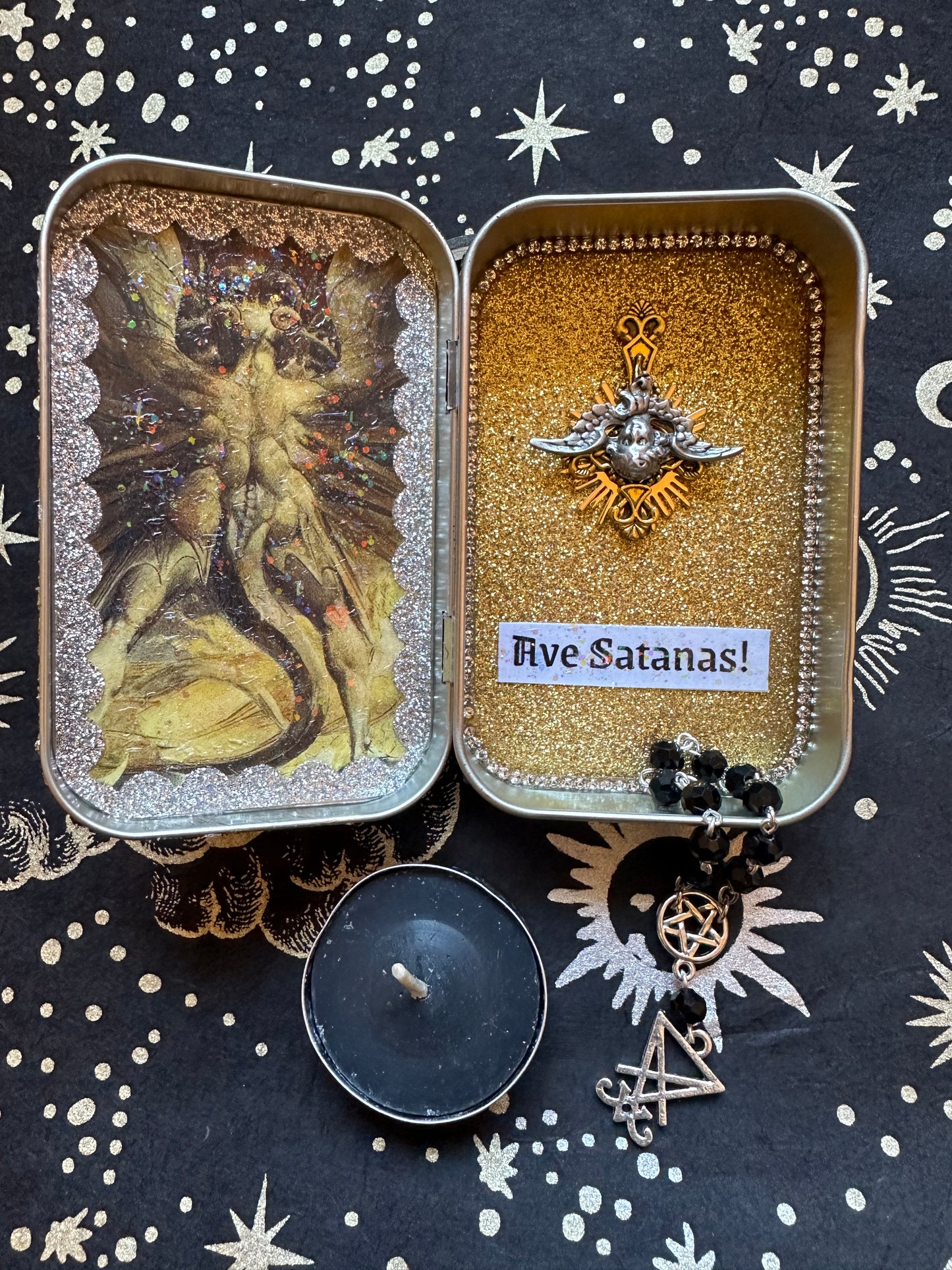 Ave Satanas! Pocket Altar